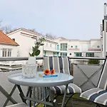Strandstrasse 32 - 04-10 *