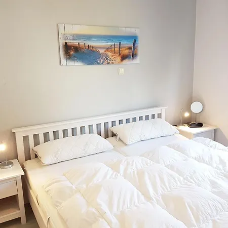 Διαμέρισμα Strandstrasse 32 - 04-10 *